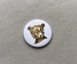 Watercolor style animal magnet button featuring a funny llama design. Durable fridge magnet with a whimsical llama illustration.