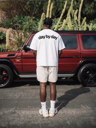 T-shirt Bianca Boxy Fit "Step By" 200gsm Made in Italy | Horda Brand