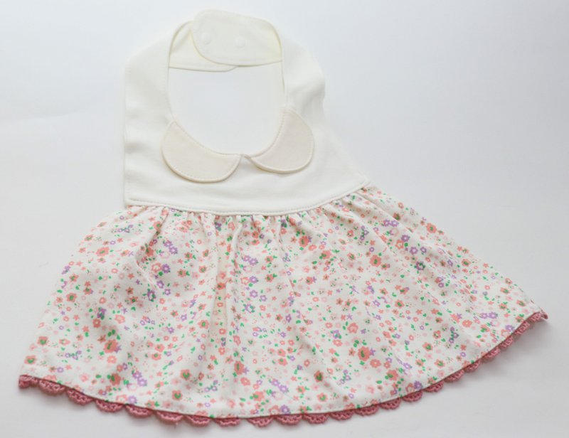 Bib in the shape of a little dress - Olivia