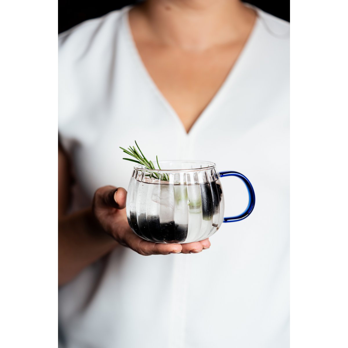 ZESTAW 2 szklanek jednościennych z niebieskim uchwytem 350ml TULIP 1180
