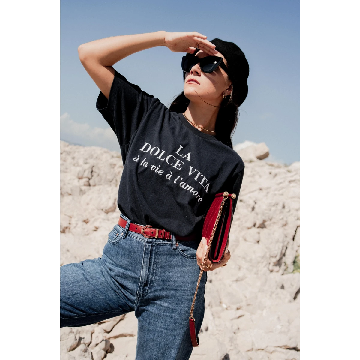 Dunkelblaues Dolce Vita-T-Shirt
