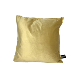 Decorative cushion cover in a rich gold color, made of high-quality materials for a luxurious look and feel. Suitable for living rooms, bedrooms, or any space that needs a touch of elegance.