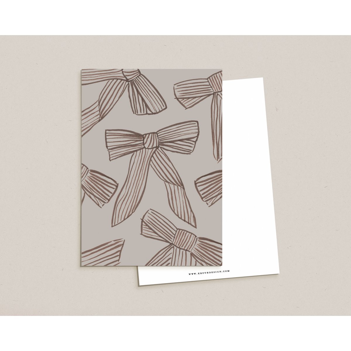 Postcard / Bow