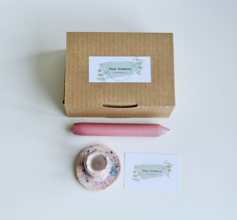 Gesprenkelter rosa Kerzenständer + Kerze