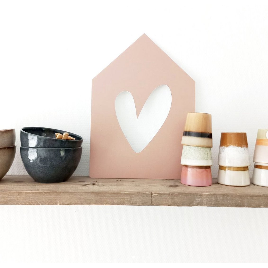 Wall cottage khaki