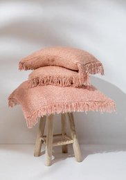 The Oh My Gee Kussenhoes - Zalmroze - 60x60