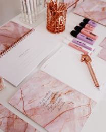 Quaderno A5 con griglia in lussuoso quarzo rosa