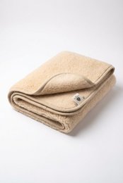 Wolldecke für das Kinderbett – 75 x 100 cm – einlagig – Merinowolle – Mandel