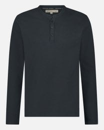 Long sleeve henley t-shirt in anthracite color, made of cotton, with a classic henley neckline and button placket.