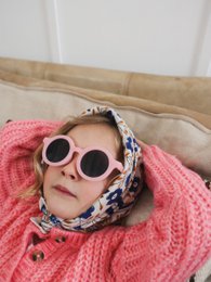  Pink knit scarf, blue floral pattern, soft fabric, children's accessory, 50cm length, cozy winter wear