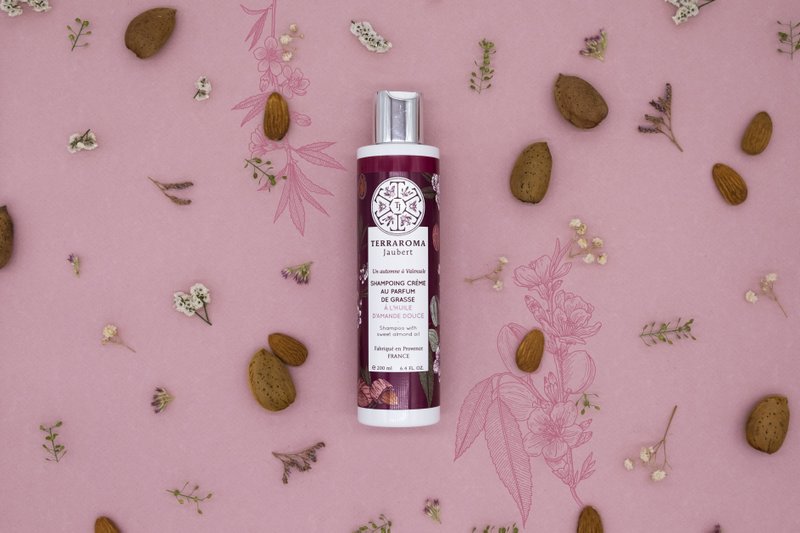 Mandel shampoo