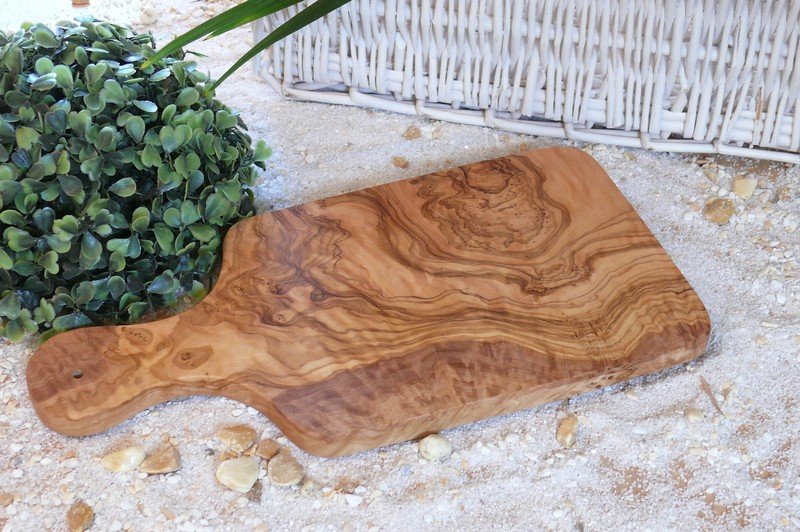 Breakfast board with handle 30 x 15 cm made of sturdy olive wood