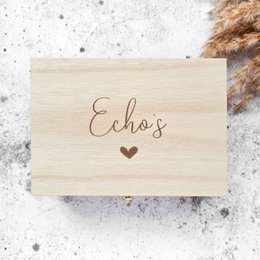 Wooden echo box - Echoes