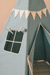 Tipi „Gold Star“ mit Girlande und Matten-Set