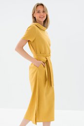 LONG STORY — Vestido midi de lino con cinturón y manga corta