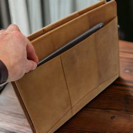 Étui d'écriture en cuir A4 - Dossier de conférence - Dossier de documents A4 - Pochette pour tablette et pochette pour ordinateur portable - Classeur à anneaux amovible