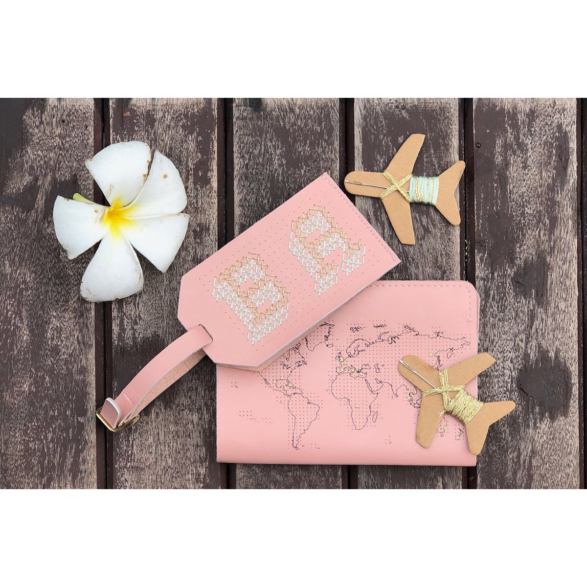 Étiquette de bagage Stitch - Rose