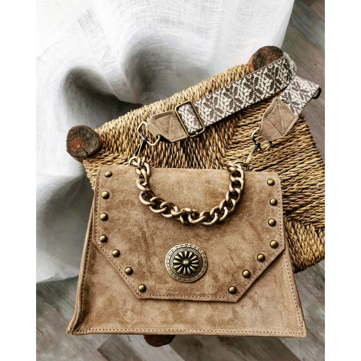 Chiara Mocca Suede