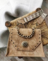 Chiara Mocca Wildleder