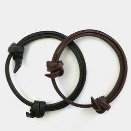Star di pelle TN73 - braccialetto maschile in pelle stretta in marrone scuro