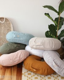 Ammepude i hør - 6 FARVER , ammepude, ammepude i hør, u-formet pude, hjælper til mor og baby, ammepude i hør