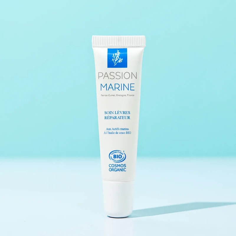 HERSTELLENDE LIPVERZORGING MET MARIENE ACTIEVE INGREDIËNTEN 15ML