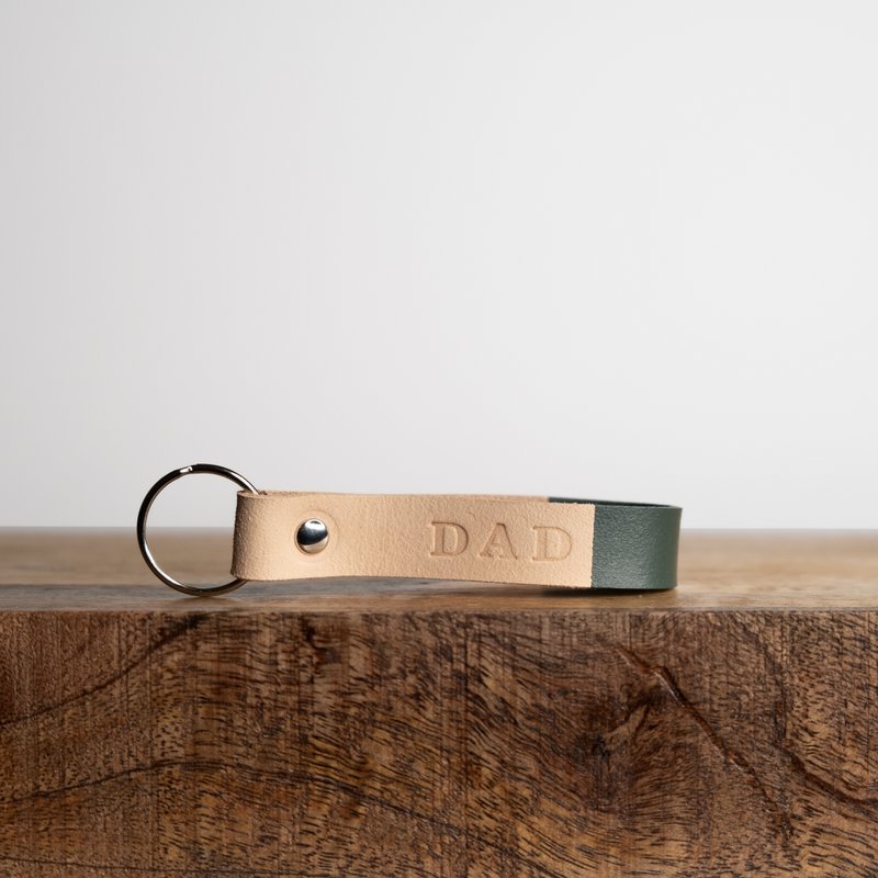 Hand stamped DAD keychain, Hand painted leather key fob for fathers, Father's day gift, Christmas gift for dad