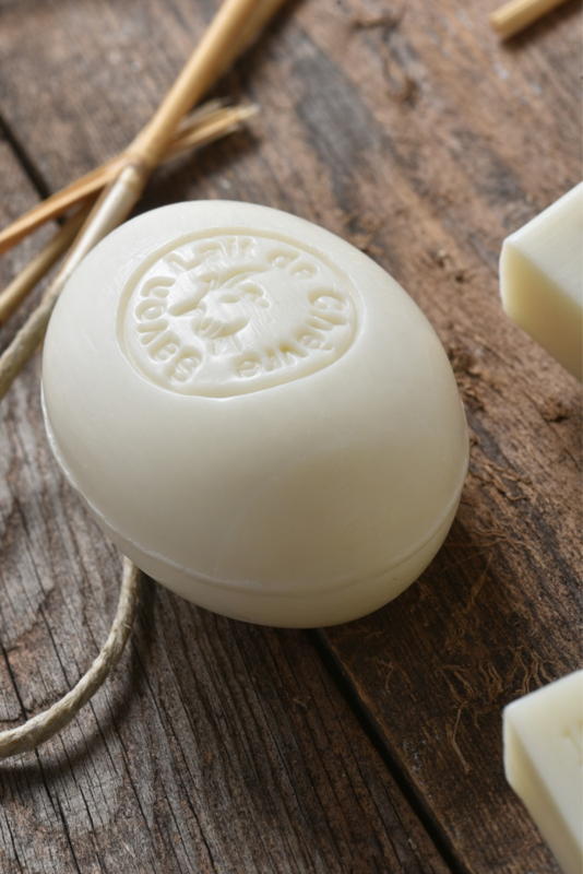Oval soap on rope Goat's milk 200g
