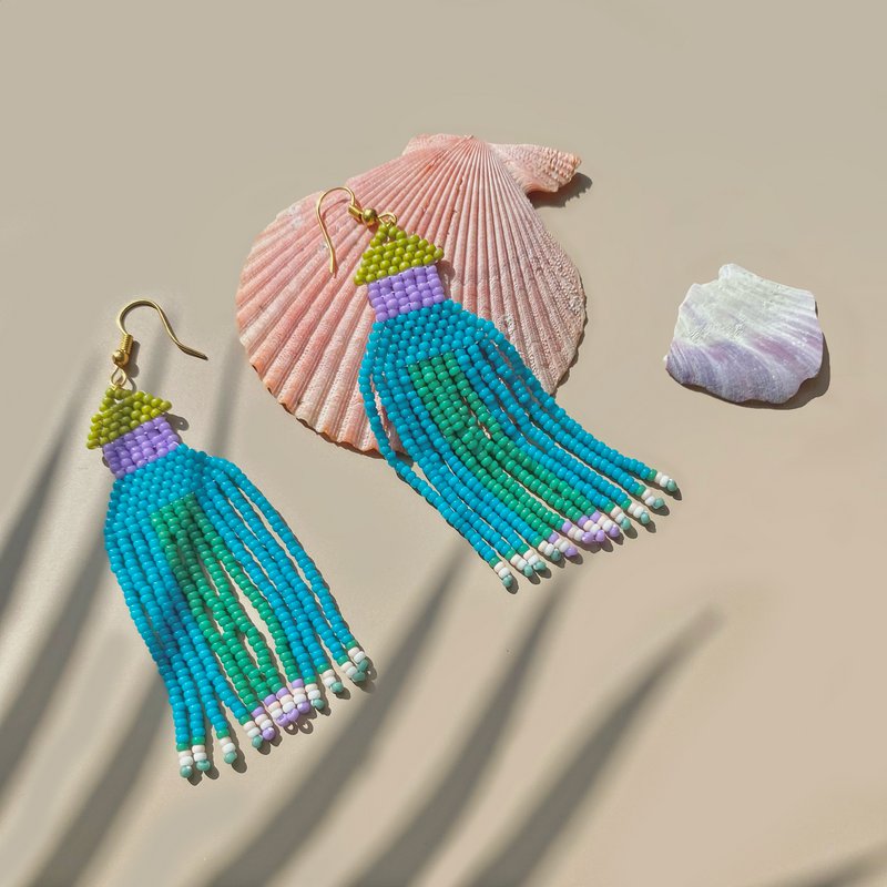 Pendientes hechos a mano, Violet 2