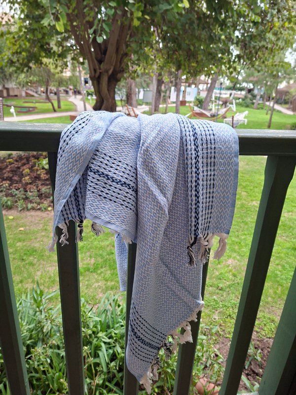 The All-Day Wrap · Diamond Weave