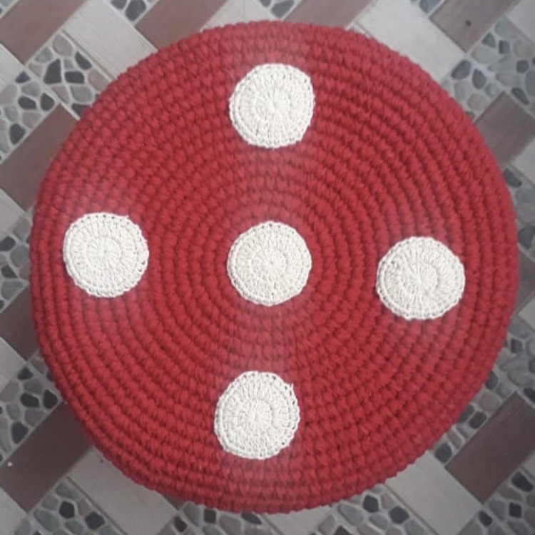Luna-Leena stool with a mushroom cover red -  cotton & wood - hand crocheted in Nepal