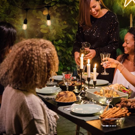 Cordon lumineux de 5 mètres avec 10 lampes LED en forme de poire + câble de connexion de 2 mètres