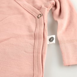 Wełniany romper kopertowy z długim rękawem - Wełna Merino - Misty Rose
