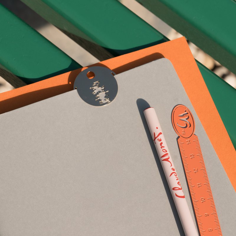 writing set - Claude Monet