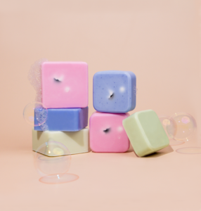 Kindy Pack surprise soaps