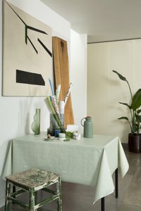 Captain Cook - finished tablecloth - Balance palm