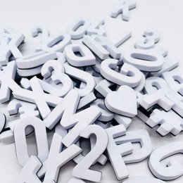 Modern magnetic letters - Unique Colors