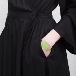 Brazalete ovalado verde