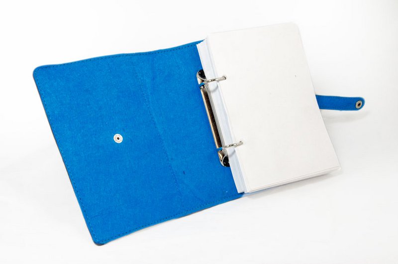 BINDI A5 BRIEFCASE IN AIR CHAMBER AND FELT