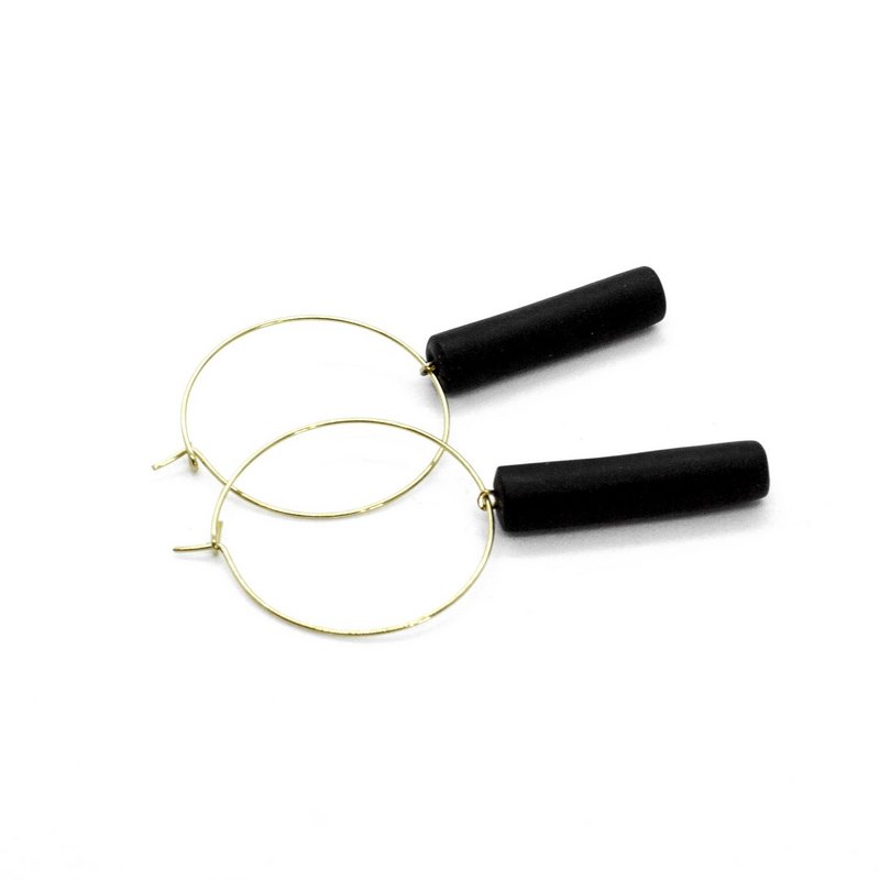 Gold Creolen - Black Bar Pedant