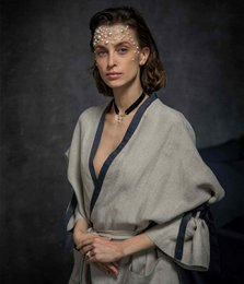 Barbara naturel/antraciet linnen badjas