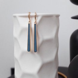 Minimalistische geometrische blauwe email oorbellen