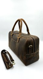 Håndlavet brun "Hunter" læder rejsetaske – Artisan 46 cm kompakt weekender med indvendig skillevæg