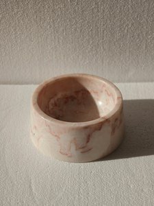 STUDIO ANIMAUX | Marble food and drink bowl | Cream Rose