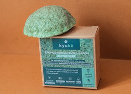 Biologische Japanse Konjacspons met groene thee