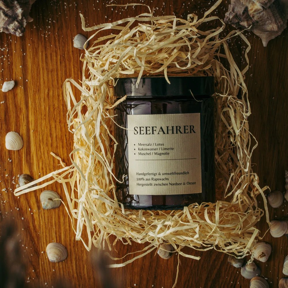Scented candle sailors