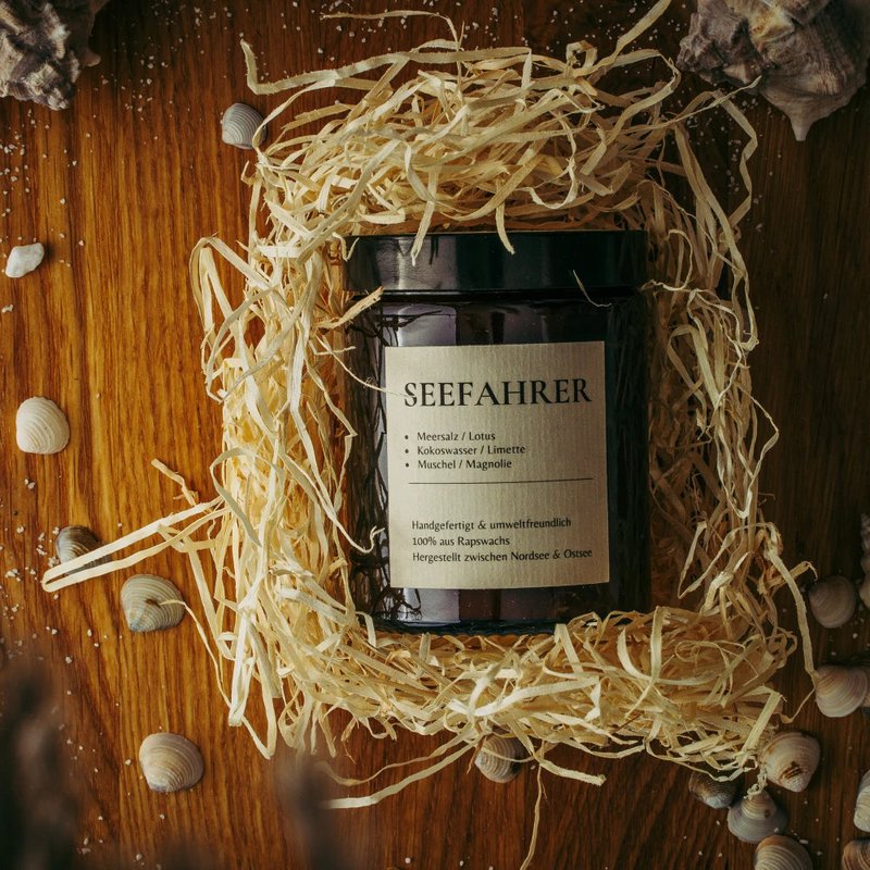 Scented candle sailors