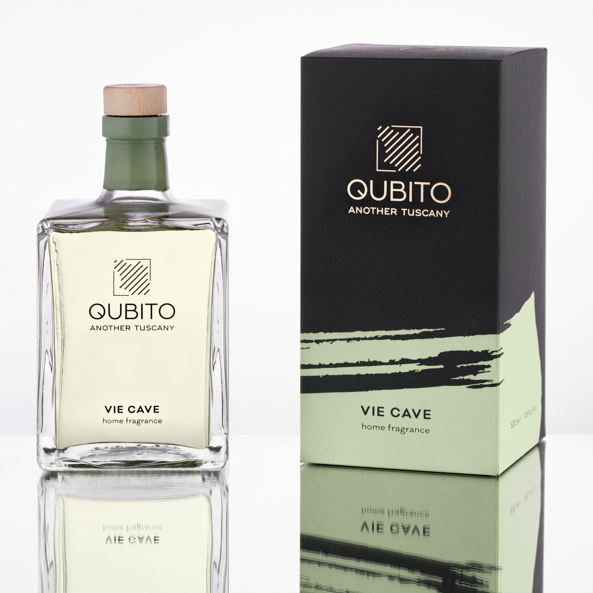 VIE CAVE (500 ML), RUMPARFUME - RUM AFDELING MED STIKKE, HÅNDMALERET FLASKE, LAVET I ITALIEN