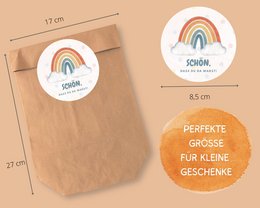 Rainbow invitationskort og yndlingsposer sæt til regnbuebørns fødselsdagsfest