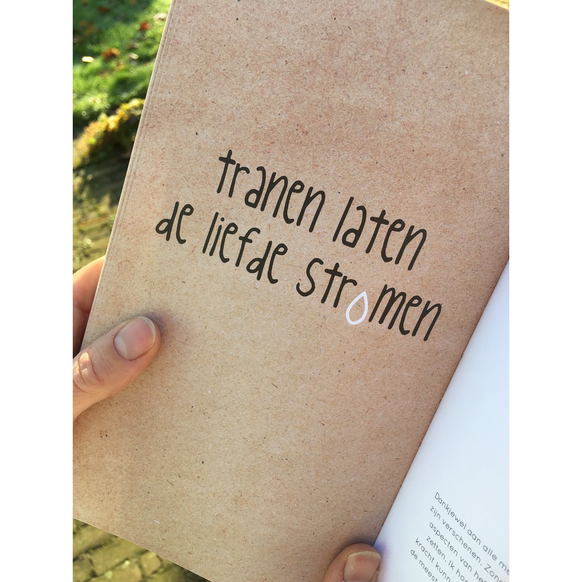 LIGHT in the dark - about love, fear, hope and life